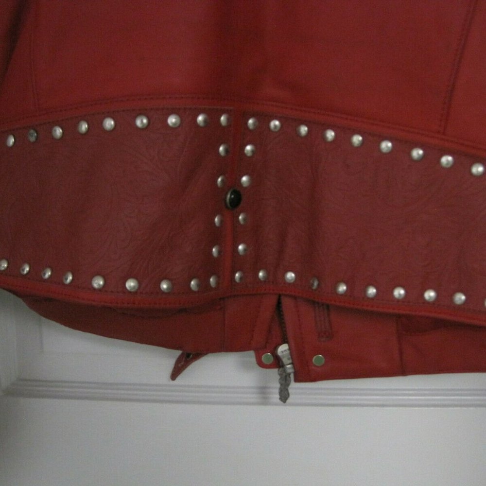 SOLD - Picture 7 of 10